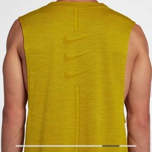 nike medalist run division